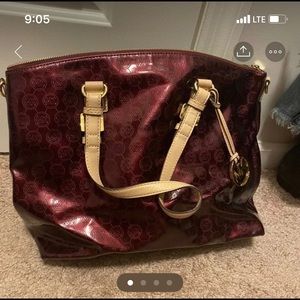 Michael Kors Shoulder Bag with Zipper